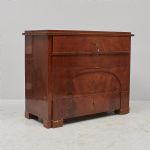 1534 8285 CHEST OF DRAWERS